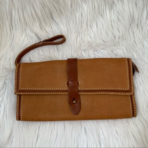 madewell • the dispatch clutch wristlet - Picture 6 of 11